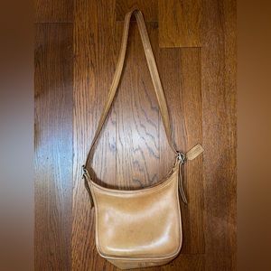 COACH tan shoulder handbag